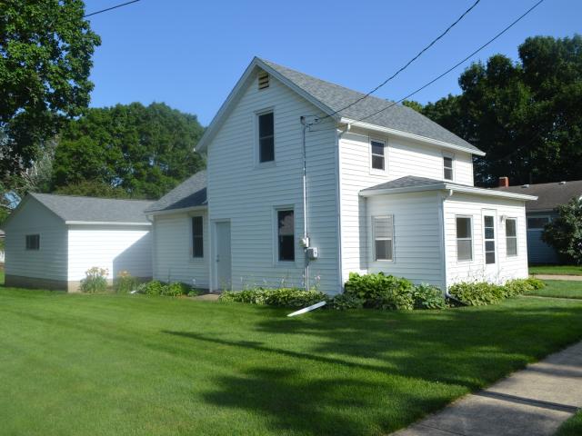 House for sale in Bureau, Illinois
