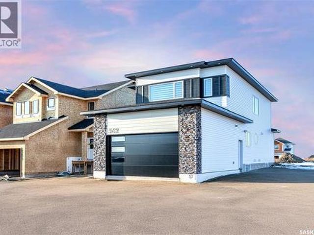 House for sale in Saskatoon, Saskatchewan