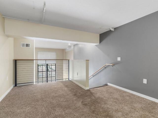 Apartment for rent in Hennepin, Minnesota