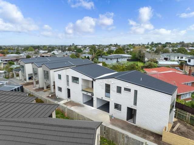 Townhouse for sale in Manurewa, Oroua County