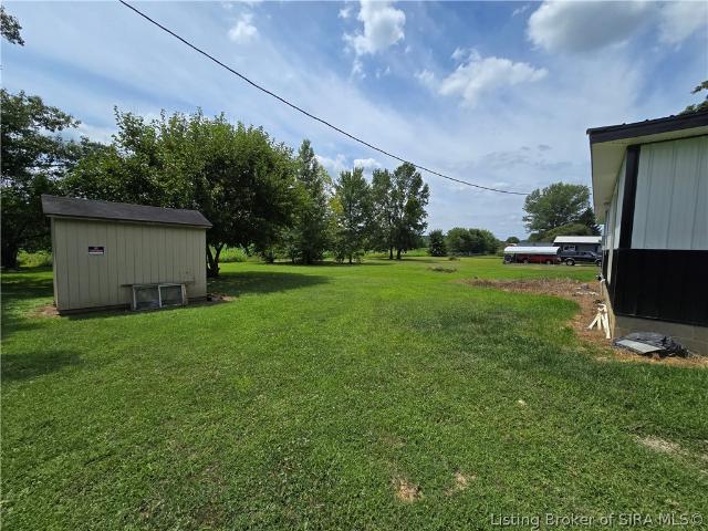House for sale in Pekin, Indiana