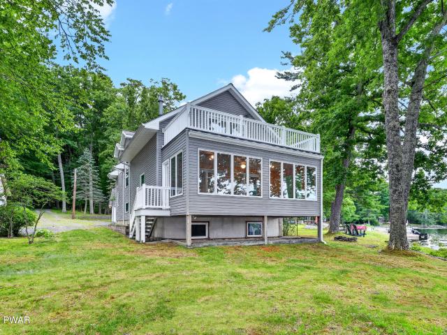 House for sale in Beach Lake, Pennsylvania
