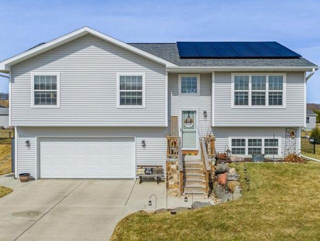 House for sale in Baraboo, Wisconsin