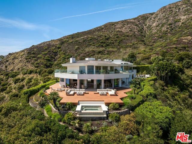 House for sale in Malibu, California