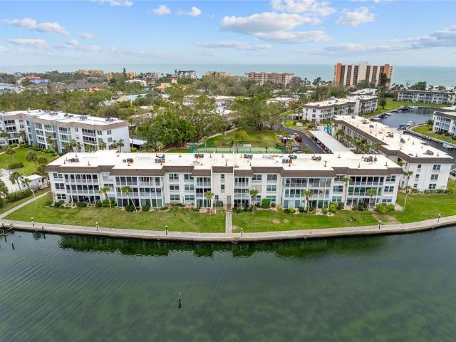 Condo for sale in Longboat Key, Florida