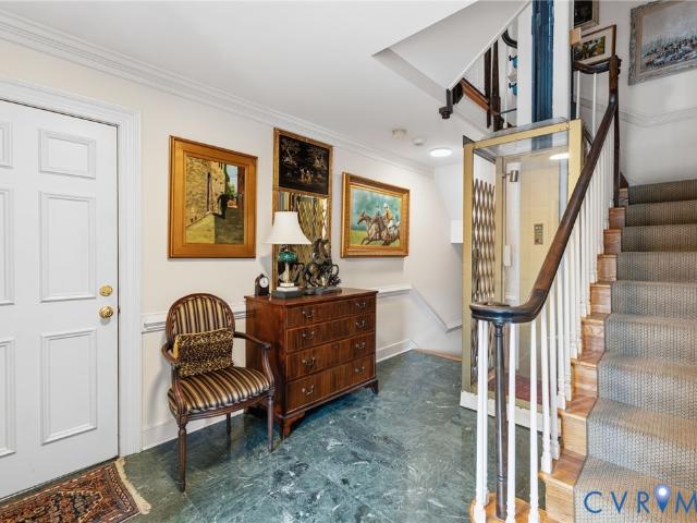 Condo for sale in Virginia