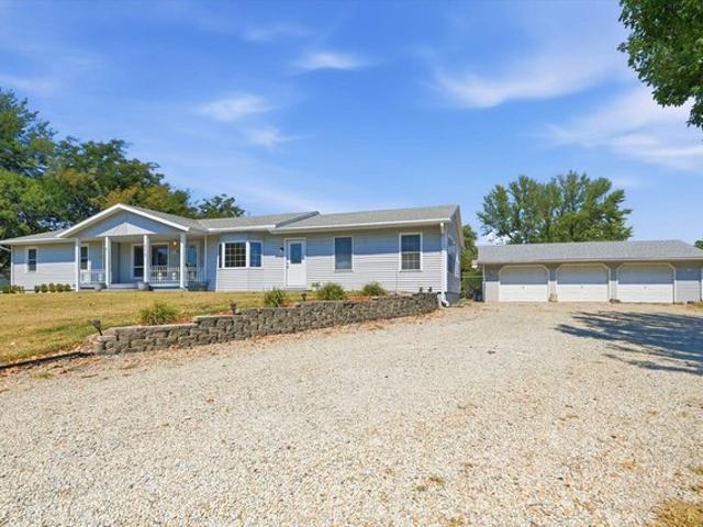 House for sale in Topeka, Shawnee County