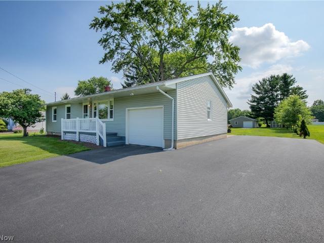 House for sale in Fowler, Ohio