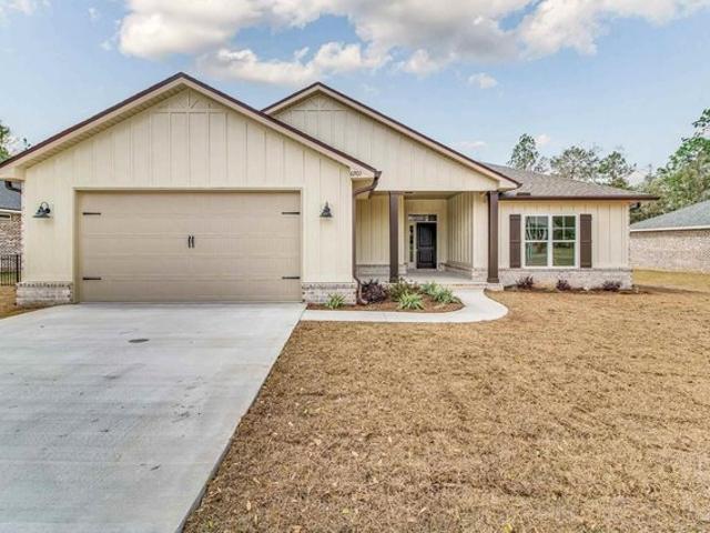House for sale in Pace, Florida