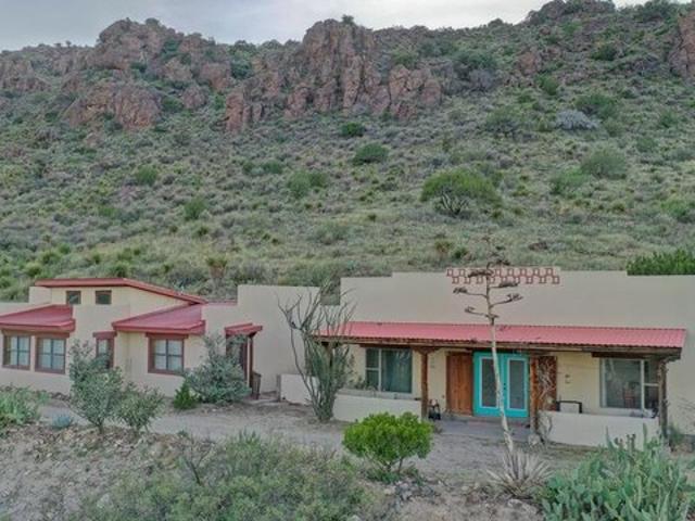 House for sale in Brewster, Texas