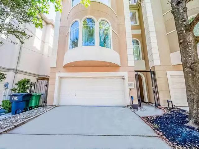 Condo for sale in Houston