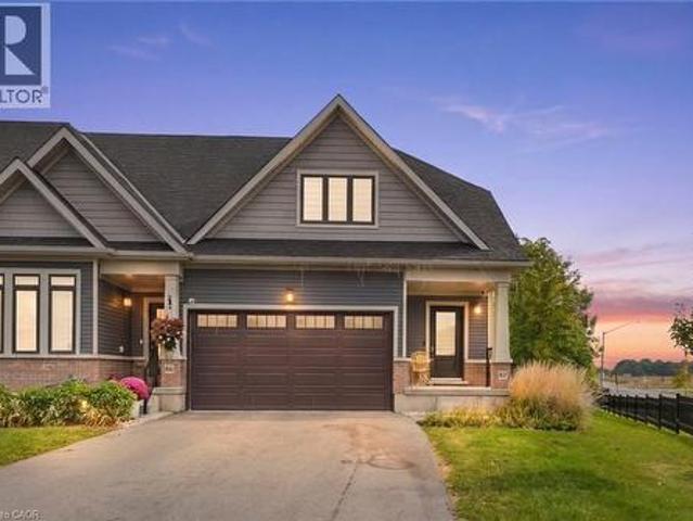 Townhouse for sale in Chippawa, Niagara Falls