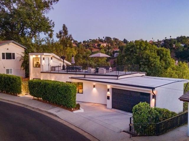 House for sale in Los Angeles, Los Angeles County