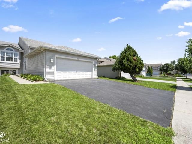 Townhouse for sale in Joliet, Illinois
