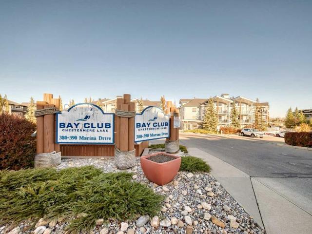 Apartment for sale in Chestermere, Alberta