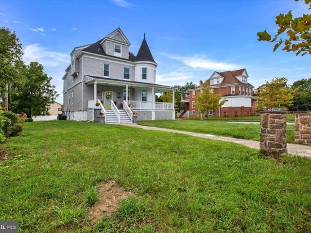 House for sale in Gibsonton, Maryland