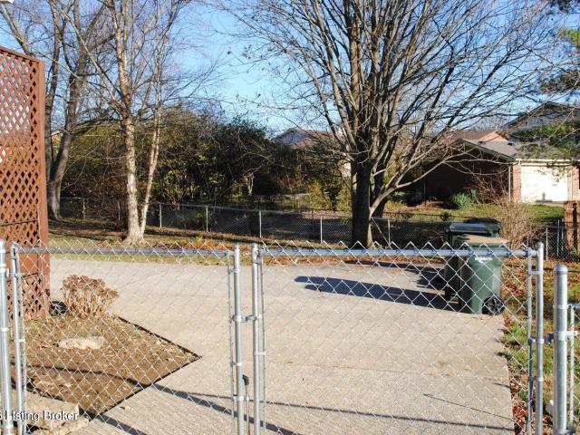 Property for rent in Jeffersontown, Jefferson County