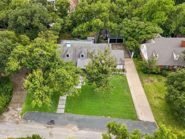 House for sale in Dallas, Texas