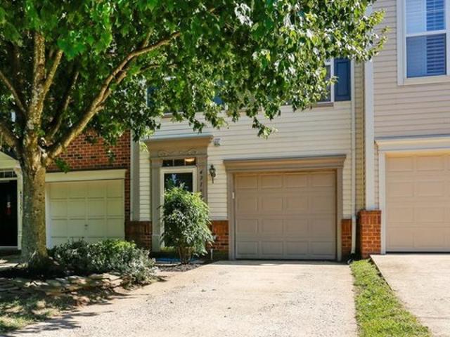 Townhouse for sale in Virginia