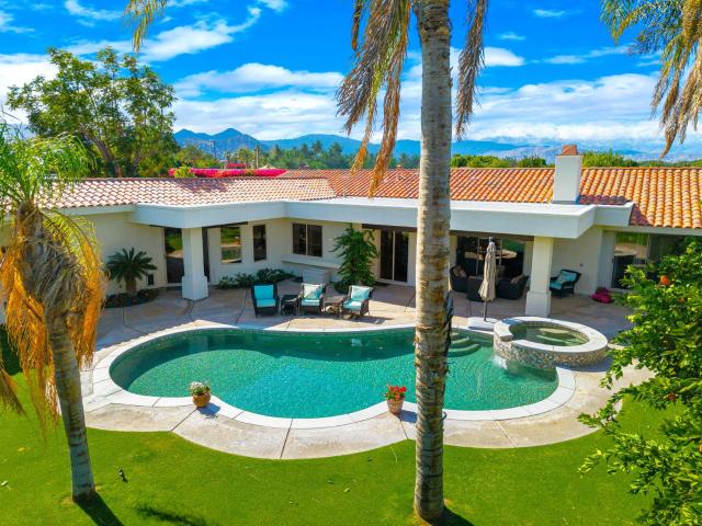 House for sale in Bermuda Dunes, California