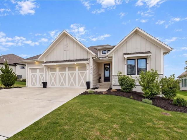 House for sale in Basehor, Leavenworth County