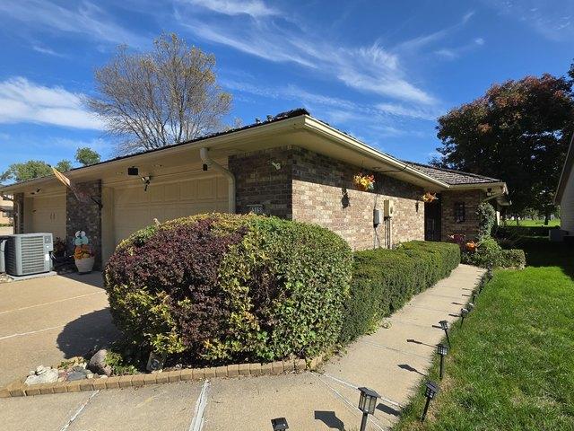 Condo for sale in Council Bluffs, Pottawattamie County