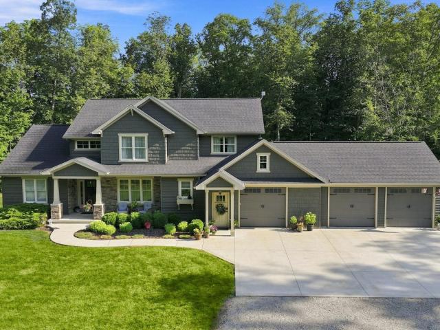 House for sale in Roanoke, Indiana
