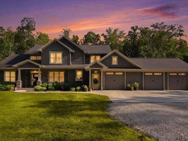 House for sale in Roanoke, Indiana