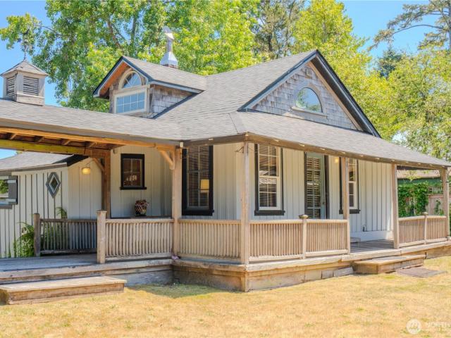 House for sale in Long Beach, Washington