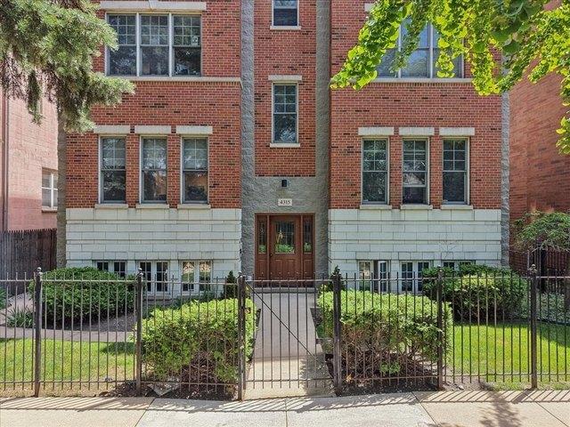 Condo for sale in Chicago Park, Illinois