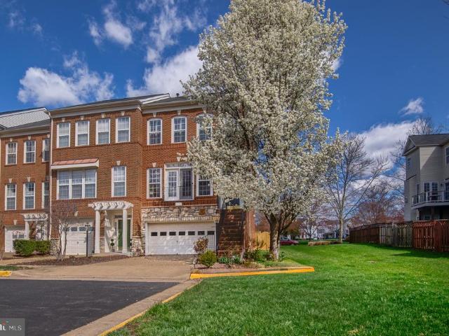Townhouse for sale in Virginia