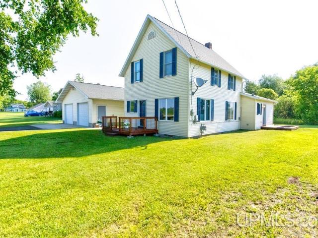House for sale in Bark River, Michigan