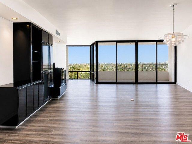 Condo for sale in Marina Del Rey, California