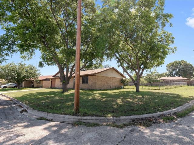 House for sale in Brownwood, Texas