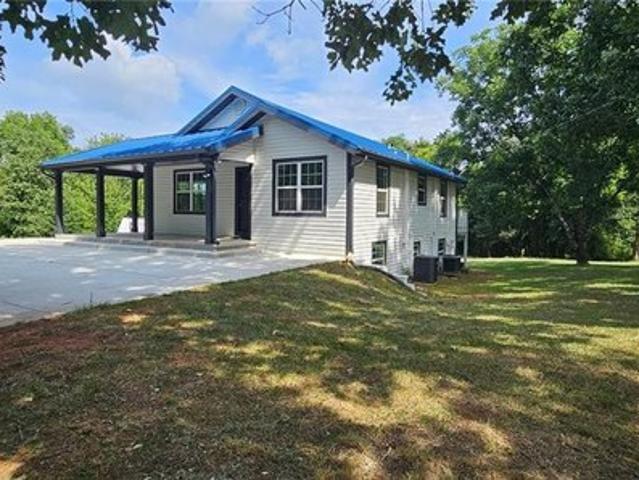 House for sale in Braselton, Georgia
