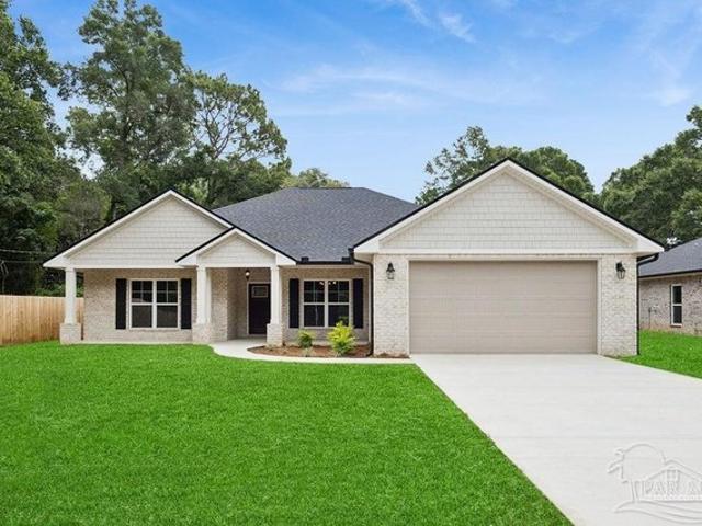 House for sale in Pace, Florida