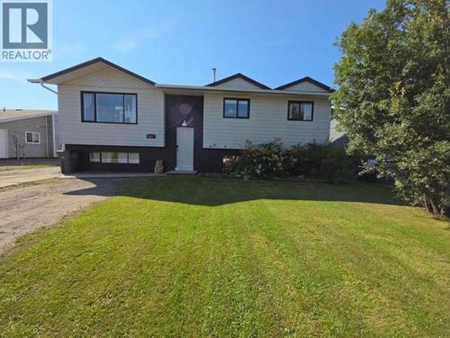 House for sale in Chetwynd, British Columbia