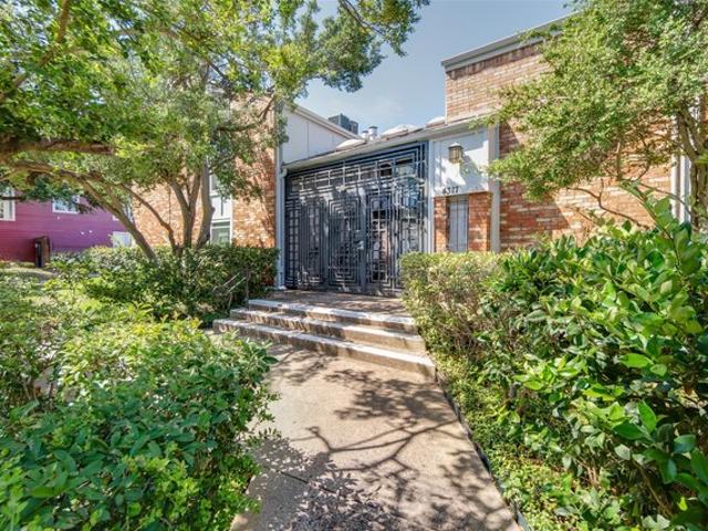 Condo for sale in Dallas, Texas