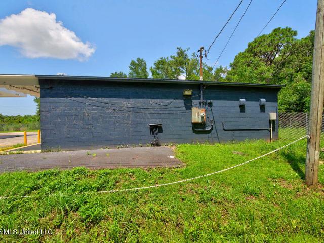 Commercial for sale in Pascagoula, Mississippi