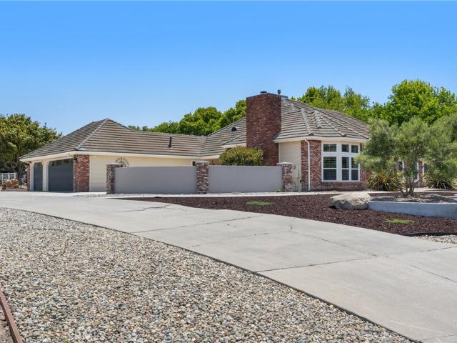 House for sale in Santa Maria