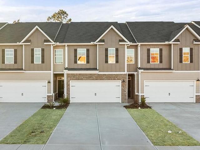 Townhouse for sale in Hephzibah, Georgia