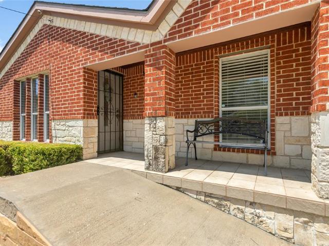 House for sale in Dallas, Texas