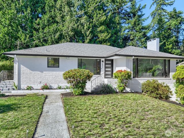 House for sale in Everett, Washington