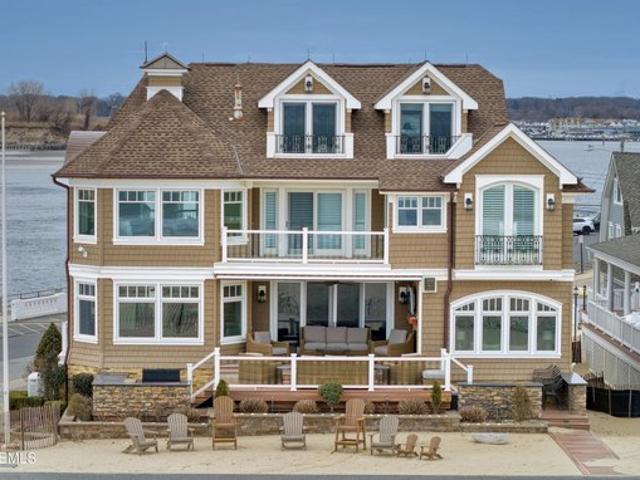 House for sale in Monmouth, New Jersey