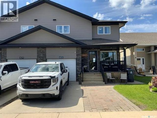 House for sale in Warman, Saskatchewan