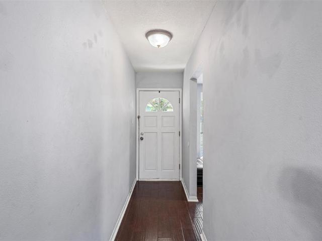 House for sale in Woodway