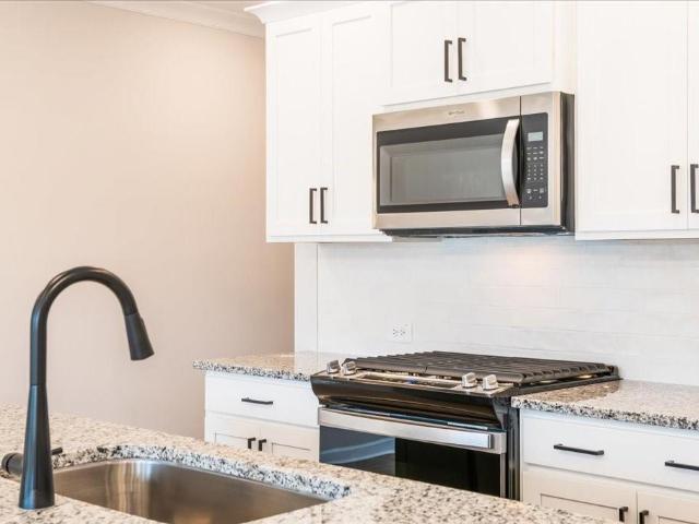 Townhouse for sale in Acworth