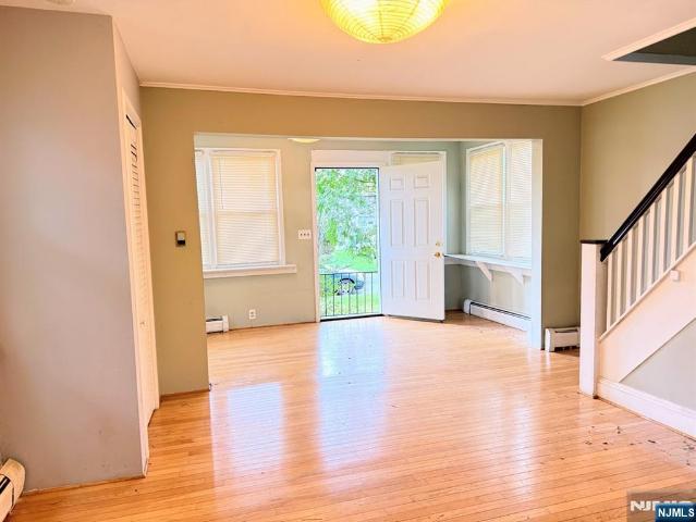 House for sale in Paramus, New Jersey