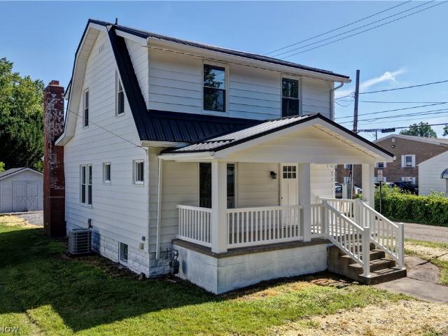 House for sale in New Philadelphia, Ohio
