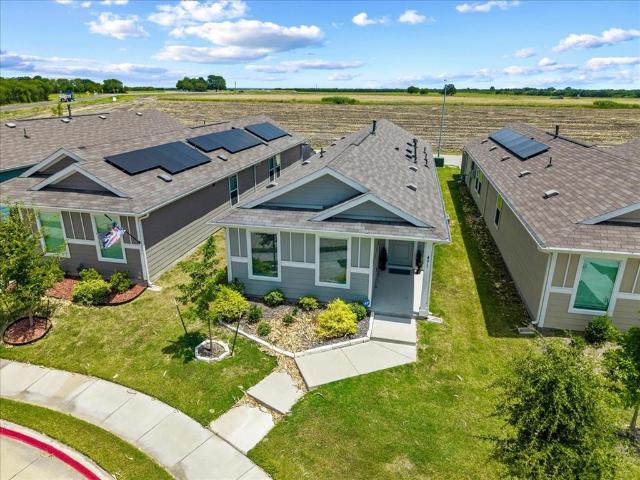 House for sale in Ellis, Texas